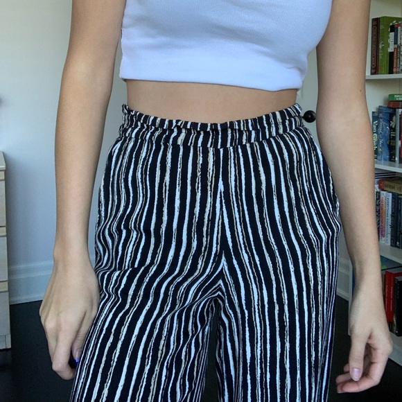Striped flowy trousers - Picture 2 of 5